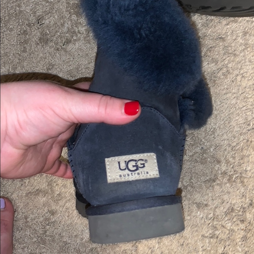 Ugg Bailey Button - image 3